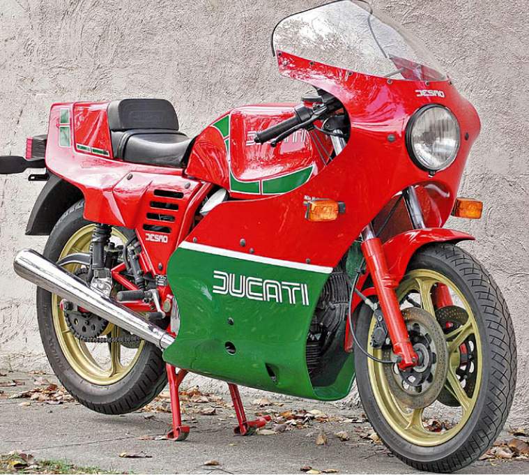 Ducati 900 MHR